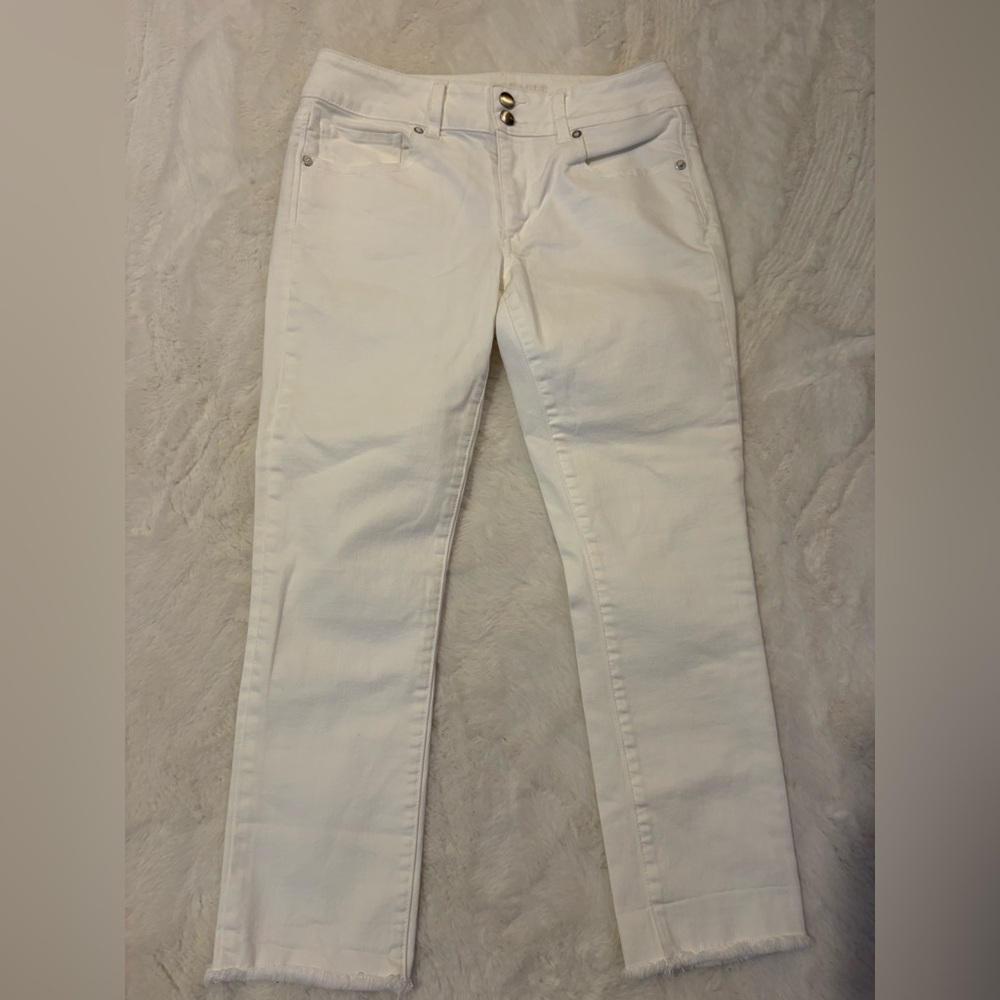 White Frayed Hem Jeans sze 4